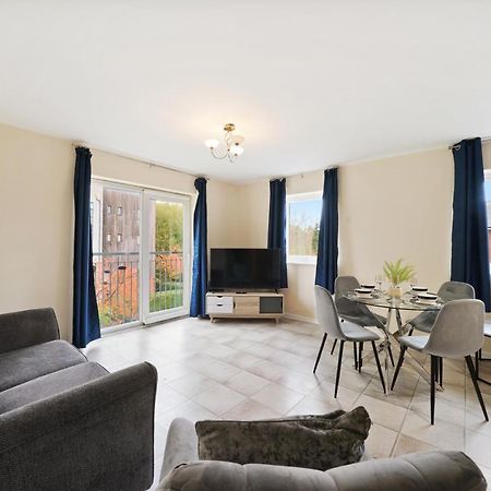 Peaceful 2Br Flat With Historic Bottle Kilns View & Free Parking Located Near City Centre Stoke-on-Trent Exterior foto